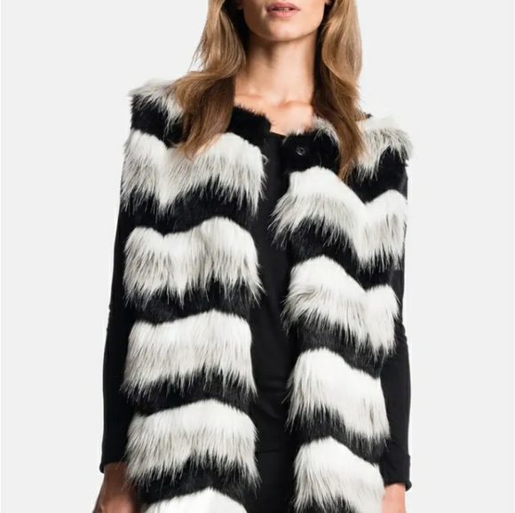 1. State Faux Fur Vest - Picture 2 of 6